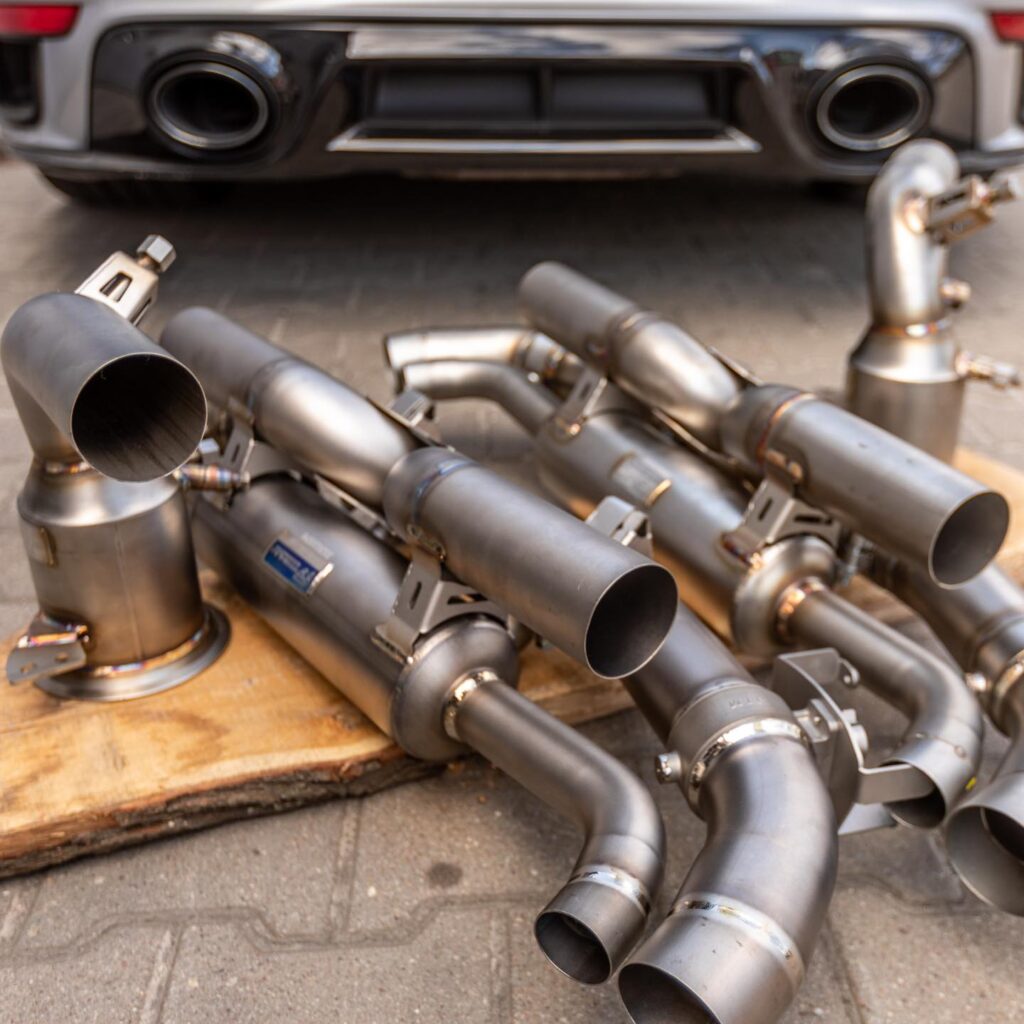 Tytanowy układ wydechowy do Porsche