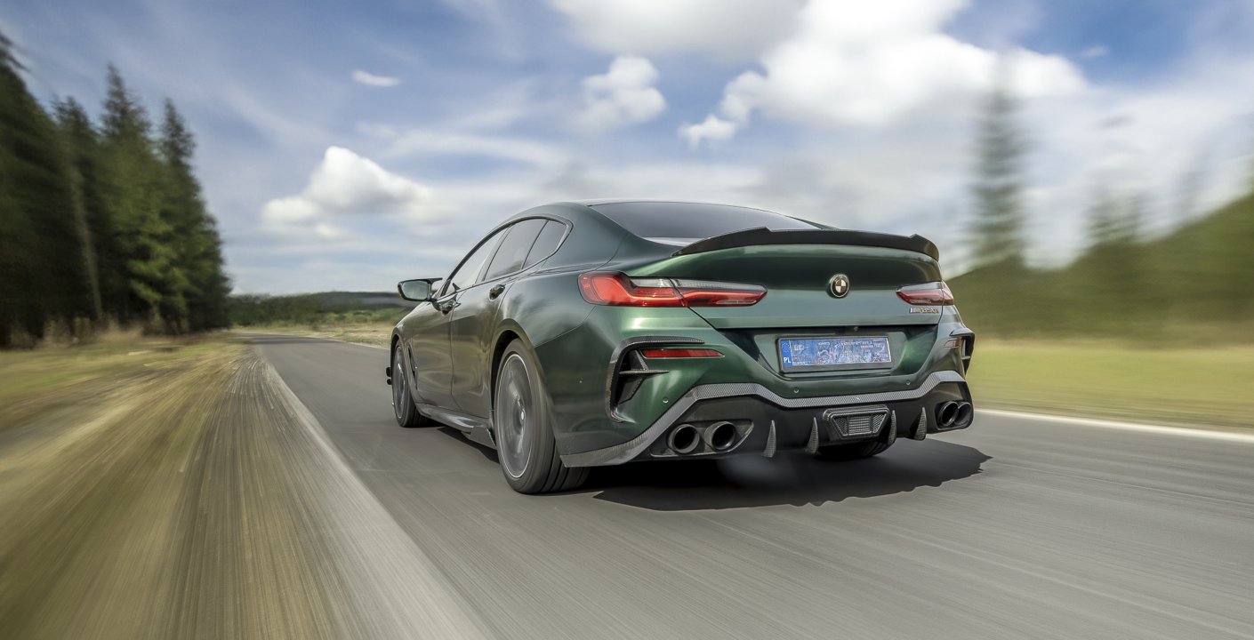 BMW 850I z wydechem iPE