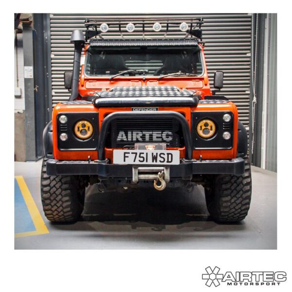 Airtec Motorsport przedni intercooler Land Rover Defender 300