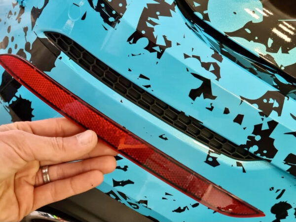 Volkswagen Golf mk8 zaślepka światła w kształcie plastra miodu