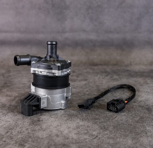 Pierburg CWA150 Pump – z wiązką Audi